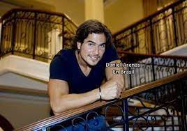 Her parents have made great sacrifices to give her a good, decent life, but teresa wants more, a lot more. Fernando Telenovela Teresa Daniel Arenas En Brasil Facebook