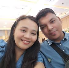 Giving note and simple Gift to a stranger.. Love, 💎 Miss Dioza of All  About Dioza