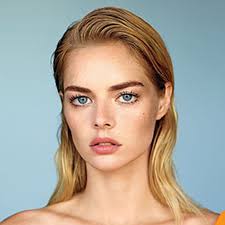 Samara Weaving as Nix in Guns Akimbo (2019) dir. Jason Lei Howden