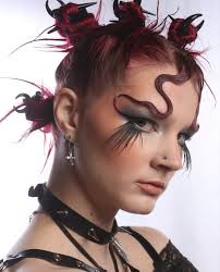 Artist Natomah Robbins ( @natomah.creates ) transforms model Abigail Farmer  ( @mahilanidesigns ) into her own mythical gator creature inspired by  legend creatures from FL Seminole. Created at Cinema Makeup School 's