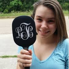 Lisa Venner's Instagram, Twitter & Facebook