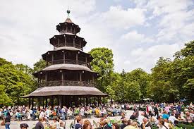 Der englische garten münchen ist mit einer fläche von von 3,7 quadratkilometer einer der größten stadtparks der welt. Biodyn Munchen Top Sommelier Empfiehlt Die Besten Absturz Adressen