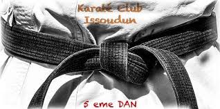 Epingle Par Lhomme Sur Affiches Du Club Affiche Club