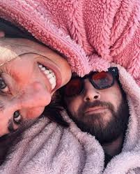 הנאום המלא : רועד מהתרגשות … מול 3800 איש בתיאטרון וונג בבוסטון, דיברתי על  המסע המשותף של כל שורדי השביעי באוקטובר