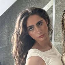 I am incredibly grateful to have had the opportunity to travel to Belfast  and represent Trinity College Dublin at the Irish Red Cross Moot  Competition hosted by Queen's University last weekend. |