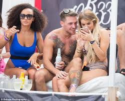 Love Island S Hayley Hughes Confirms Romance With Dj Tom Zanetti Daily Mail Online The lovebirds looked amorous outside the swanky soiree as dj tom went outside for a cigarette break. daily mail