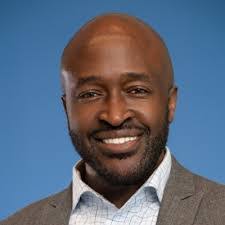 Femi Aaron's Instagram, Twitter & Facebook