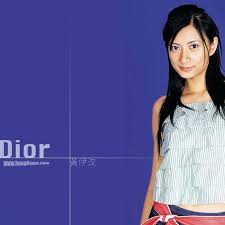It is dedicated to fully showing the stage performance. å¤–æ˜Ÿbb å¤–æ˜Ÿbbæ'žåœ°çƒä¸»é¢˜æ›² æ­Œè¯ æ­Œè¯ç½'