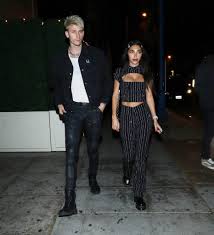 She has often appeared in photos on her father's insanely popular instagram account. Who Has Machine Gun Kelly Dated Popsugar Celebrity
