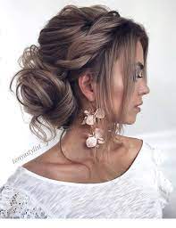 Nice Hairstyle And Long Earrings Inspiring Ladies Wedding Hair Inspiration Summer Wedding Hairstyles Wedding Hairstyles