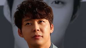 He was a former member of the boy band tvxq and left it with two other bandmates kim jaejoong and park yoochun to form another group called jyj. K Pop Star Park Yoochun Nun Wegen Drogenbesitzes Verurteilt Promiflash De
