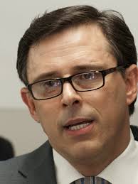 Law firm would get up to $200K to represent Bentley, Stabler