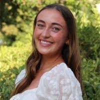 Avery Munn's Instagram, Twitter & Facebook