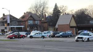 Update Suspect In Police Shooting Fled On Foot To Nearby Funeral Home After Car Chase Mlive Com