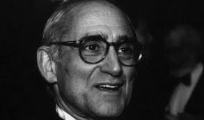 Robert Stern refuses to sign petition for Pritzker to grant joint prize to  Denise Scott Brown