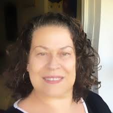 I think there's something people don't talk enough about in ELT. That's why  English as a Lingua Franca or Global Englishes are, in fact, relevant for  teachers. You see, we, practitioners and… |