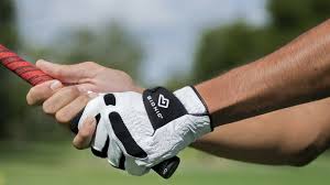 10 Best Golf Gloves Of 2019 For A Professional Golfer Like