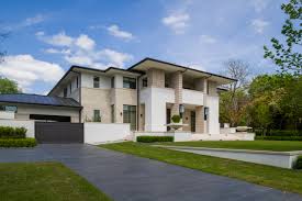 How to choose exterior house colors for ranch style home? 75 Beautiful Beige Exterior Home Pictures Ideas July 2021 Houzz
