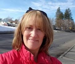 Heather Tiff's Instagram, Twitter & Facebook