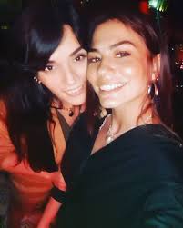 Siz yoruma kalpleri bırakırken ben de tarifi yazıp geliyorum alırım… Demet Ozdemir Fan Club On Twitter Demet Ozdemir Instagram Hesabindan Cok Sevmeeeeek Notuyla Yeni Bir Fotograf Paylasti Dmtzdmr Gozdeyilmaz Gy Demetozdemir Https T Co Xxkwk4lvmu Https T Co Sjsitkjxu5