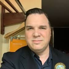 Van Lantz's Instagram, Twitter & Facebook