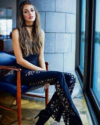 Pin By Mery Bur On Dilan Deniz Fashion Women Celebrities