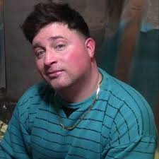 Chris Kanakis: Actor.