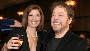 Father of χάρης βαρθακούρης (harry varthakouris). O Giannhs Parios Ebgale Selfi Me Toys Dyo Gioys Toy Kai To Instagram 3etrela8hke Bovary