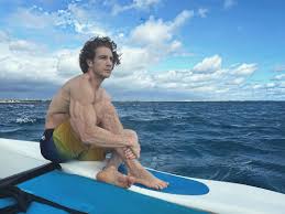 Sin ir más lejos, el otro día ya vimos el desnudo de polo morin en una escena sexual. Forget Your Other Crushes Here S Eugenio Siller Aka Chema Of Who Killed Sara Who With His Droolworthy Well Sculpted Body Will Make You Fall In Love Phupo