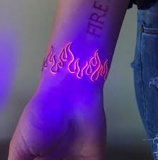 20 Incredible Uv Tattoo Designs To Glow In The Dark The Xo Factor Uv Tattoo Glow Tattoo Uv Ink Tattoos