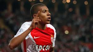 Cristiano ronaldo kinder trikot wenn sie es wieder. Transfermarkt Kylian Mbappe Hat Sich Offenbar Fur Paris Entschieden Stern De