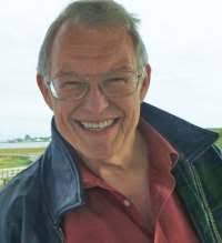 Roger Peele's Instagram, Twitter & Facebook