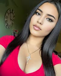 Mia sent you a message & wants to talk 📩 . . This user has viewed your  profile