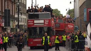 Luton bedfordshire lu3 2rz tel: Luton Town Thousands Cheer Team S Open Top Bus Parade Bbc News