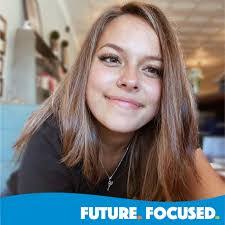 Rachel Strait's Instagram, Twitter & Facebook