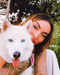 Escape Artist Level: Husky