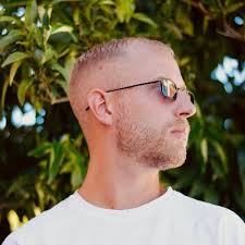 Etienne Martin (@_etiennemartin)