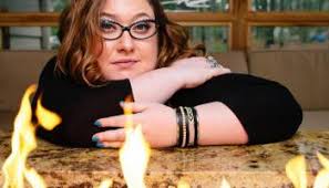 New Jersey Pop Singer-Songwriter Jackie June Gets Personal On New Single  'Falling Apart'