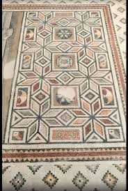 Pin By Ali Sahin On Mozaik Home Decor Decor Rugs