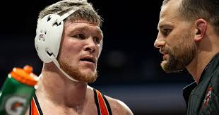 Oklahoma State maintains 1st-place standing heading into final session of  Big 12 Championships