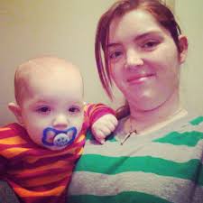 Today's mini figure of the day isHarry potter 2001, the first year of the  Harry Potter theme, three separate versions of Harry were released. First,  in 4708 Hogwarts Express, Harry is seen