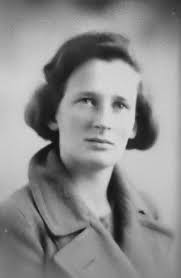 Archer, cyclist & someone who thinks being immature is something to be proud of. Margaret Gowing Wikipedia