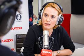 3 years ago3 years ago. Cele Mai Vizualizate EdiÅ£ii La Radio Cu Andreea Esca Din 2019 Video Europa Fm