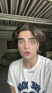 #stitch with @rodrigoglez9 lo fragil que es la vida 💔