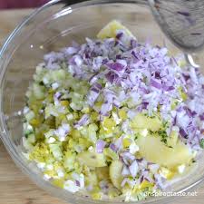Easy Creamy Potato Salad With Tips Video Recipe Video Potato Salad Recipe Easy Homemade Potato Salads Creamy Potato Salad