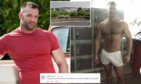 Secret life of Sussex maths teacher who works as porn star revealed | Daily  Mail Online