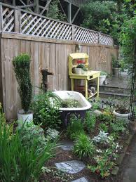 Everyone Can Identify With A Fragrant Garden With Beauty Of Sunset With The Quiet Of Nature With A Warm And C Garden Tub Backyard Landscaping Garden Bathtub
