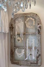 If you are into vintage decor, then you will love these tutorials we are sharing today. 40 Shabby Chic Decor Ideas And Diy Tutorials 2017
