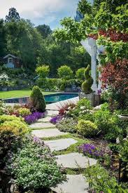 50 Impressive Garden Paths Ideas For Your Dream Garden Beautiful Gardens Landscape Design Traditional Landscape