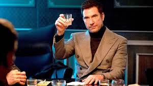 La ville et le service de police ont radicalement changé au cours de la décennie où il a été absent, et il doit s'adapter à un système de justice pénale au milieu de son propre. Law Order Organized Crime S01e06 I Got This Rat Summary Season 1 Episode 6 Guide